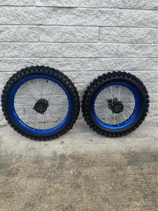 Forza 17 / 14 Blue Wheels